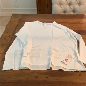 Lululemon Ease if Mind LS NWT